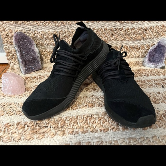 Lane Eight Trainer AD 1 - Picture 2 of 8